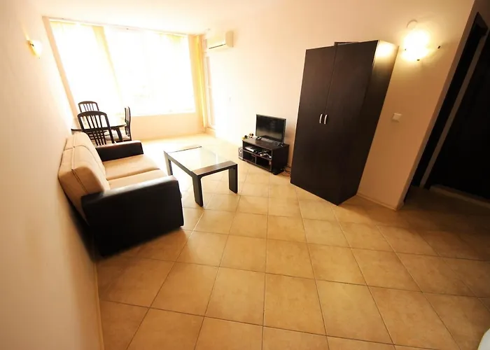 Sunset - Menada Солнечный берег