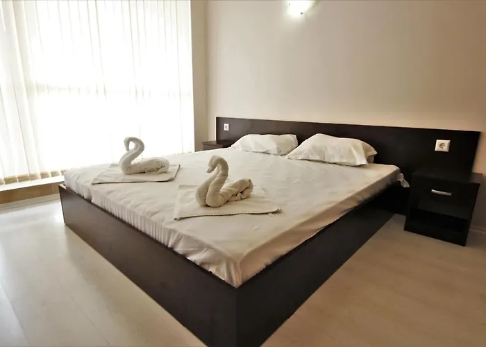 Sunset - Menada Солнечный берег