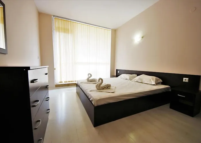 Sunset - Menada Солнечный берег