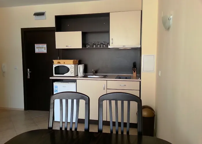 Sunset - Menada Апартаменты Солнечный берег