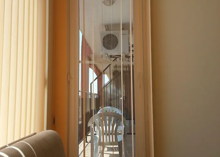 Апартаменты Sunset - Menada Солнечный берег