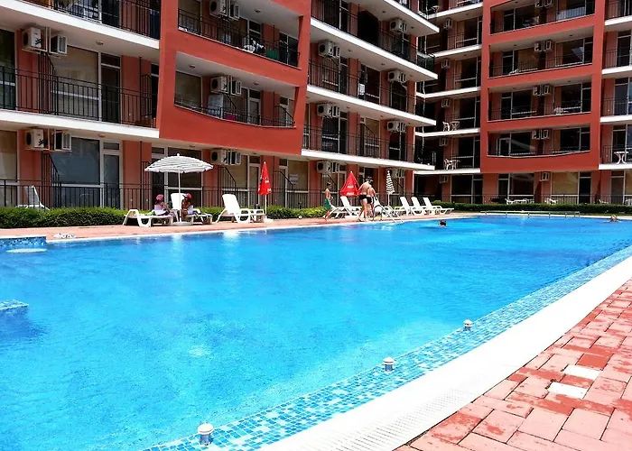 Апартаменты Sunset - Menada