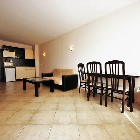 Sunset - Menada Apartment